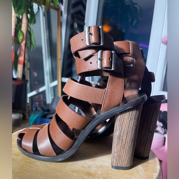 VINCE Nicolette Strappy Leather Sandal, Saddle - Picture 7 of 13